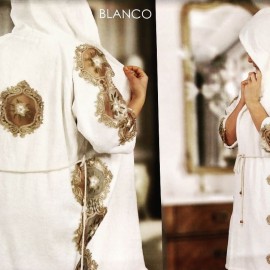 حوله تن پوش تک دانتل دوزی زنانه برند LaRose مدل Blanco